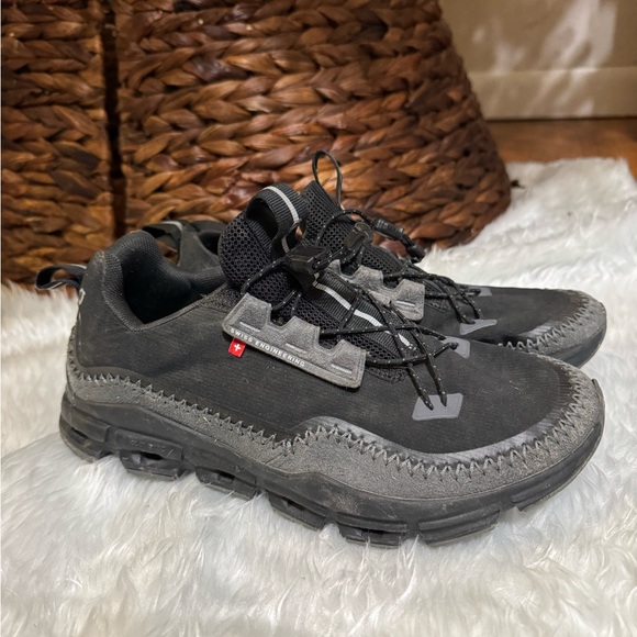 On Cloudultra Size 8 - Picture 3 of 4